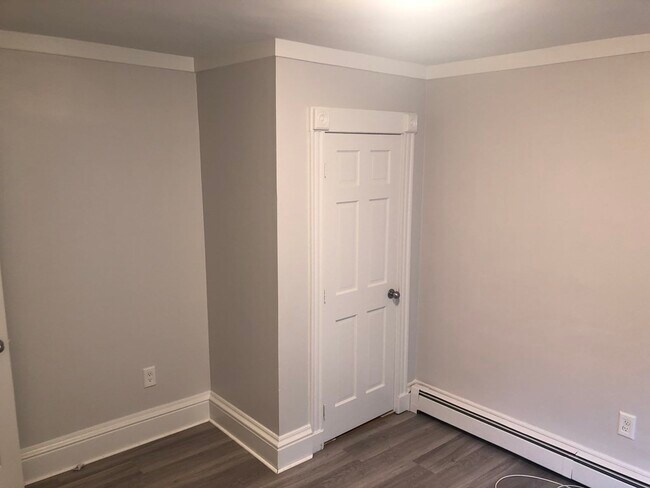 Building Photo - 55 Spencer St