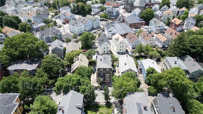 Foto del edificio - 36 Chapin Ave