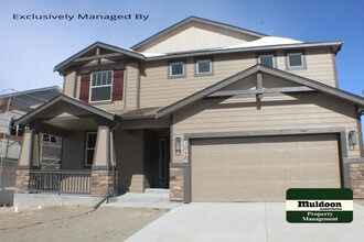 Building Photo - 1070 Rambling Oak Dr