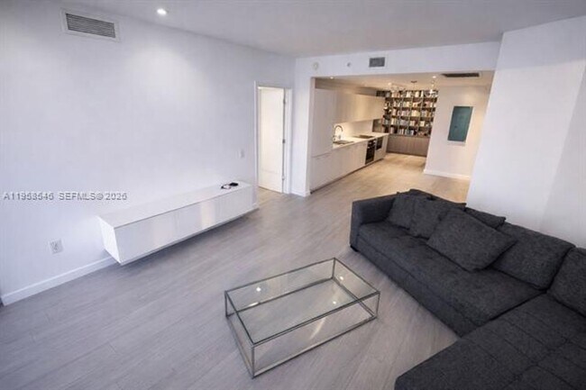 Photo - 501 NE 31st St Apartment