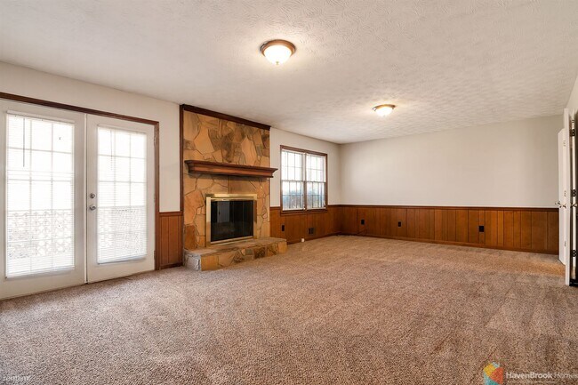 Building Photo - 5295 Lilburn Stone Mountain Rd