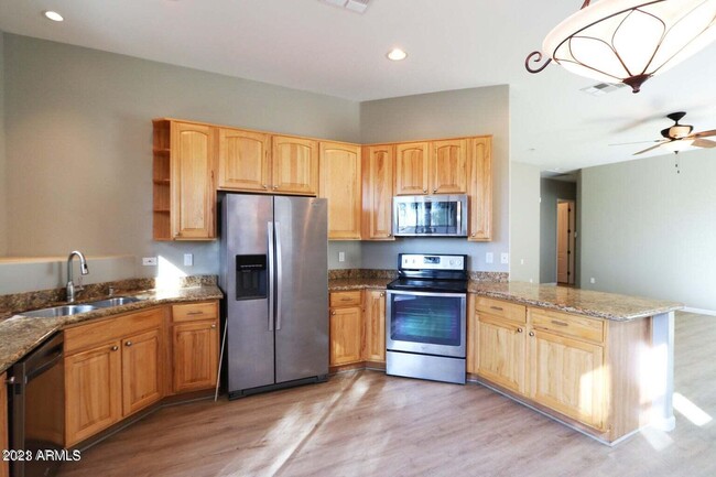 Foto del edificio - 1750 E Ocotillo Rd