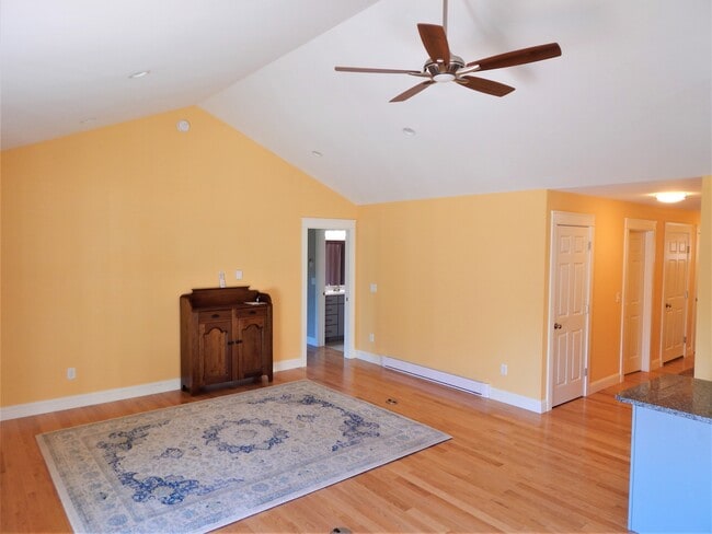 Living Room - 375 Pride St