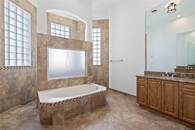 Building Photo - 21707 Marigot Dr