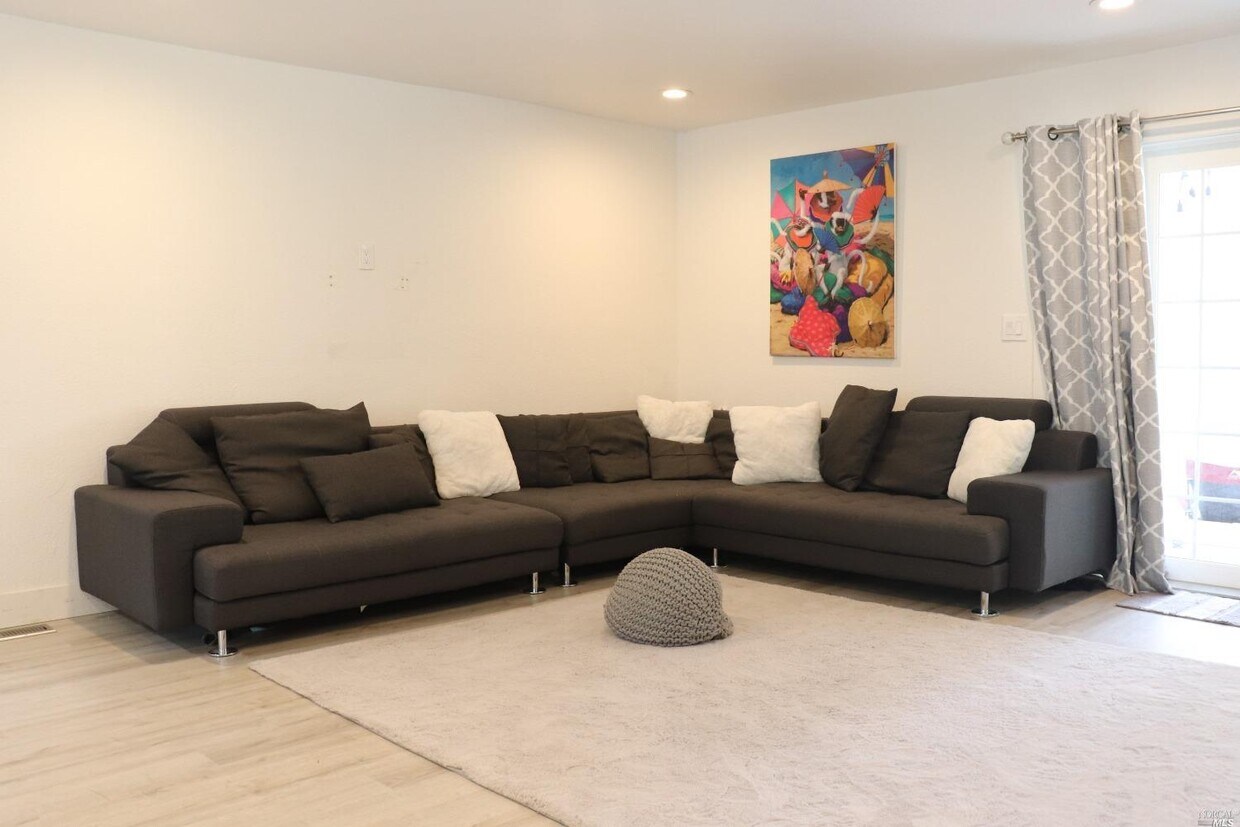 1731 Solano Dr, Santa Rosa, CA 95404 - House Rental in Santa Rosa, CA |  Apartments.com