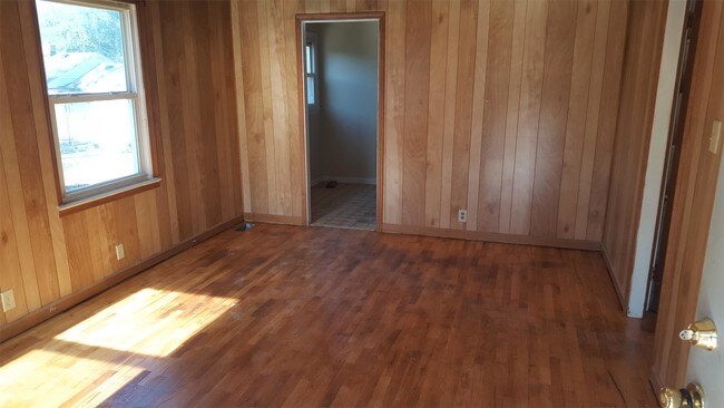 Foto del edificio - 3137 Lake Forest Dr