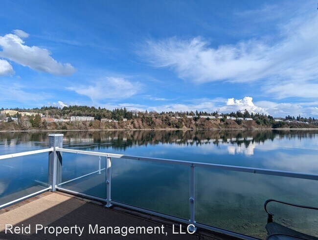 Building Photo - 2 br, 2 bath House - 1610 Park Avenue Unit...
