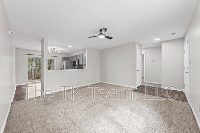 Building Photo - 12216 Lullingstone Rd