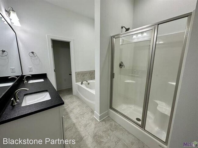 Foto del edificio - 3 br, 2.5 bath House - 10156 The Grove Ave
