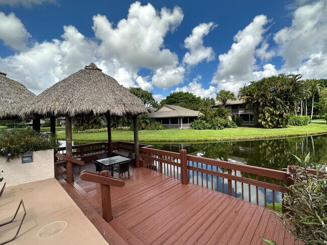 Building Photo - 7071 Rain Forest Dr