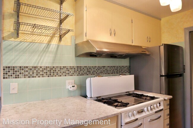 Building Photo - 3 br, 1 bath House - 39984 Michelle St