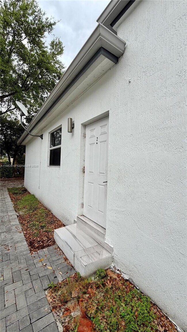 Foto del edificio - 7537 NW 3rd Ave