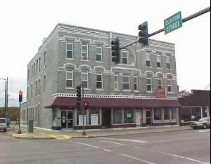Foto principal - 300 W Main St