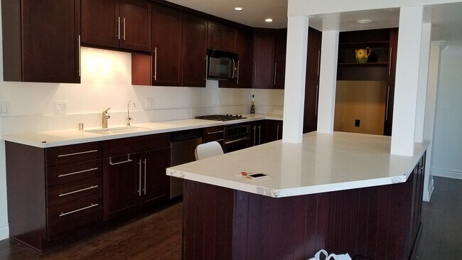 Kitchen - 157 Paseo de la Concha