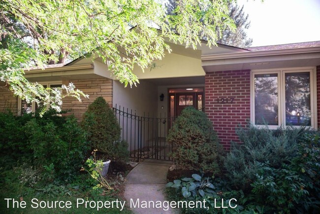Building Photo - 4 br, 3 bath House - 1217 Lindenwood Dr
