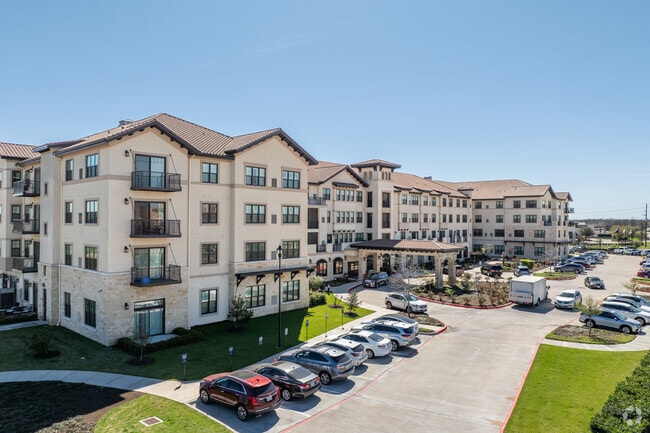 4814 LJ Pky Sugar Land, TX 77479 - Grand Living at Riverstone