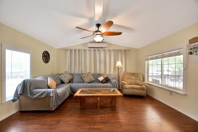 Foto del edificio - 29115 Cherokee Ln