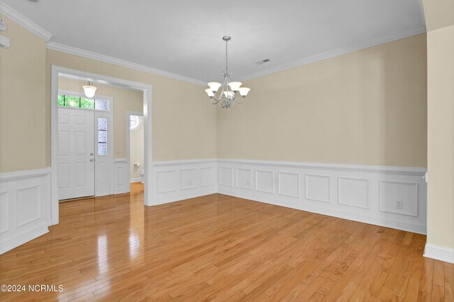 Building Photo - 4929 Whitner Dr
