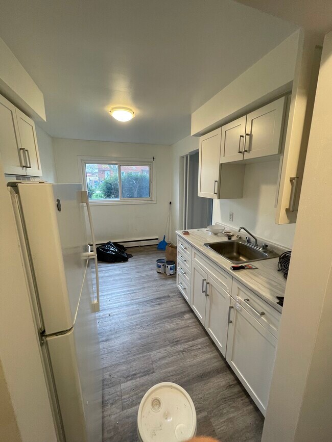 Photo du bâtiment - 8 Julia Dr