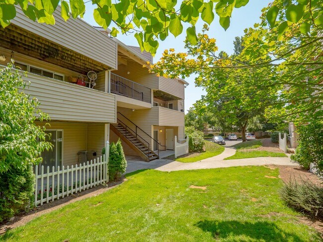 Foto del edificio - Life Just Got Better Come See For Yourself...