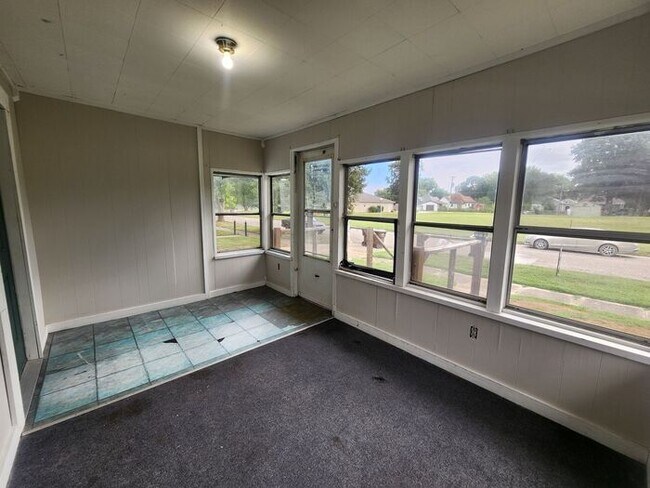 Foto del edificio - Large Family Home in Clinton