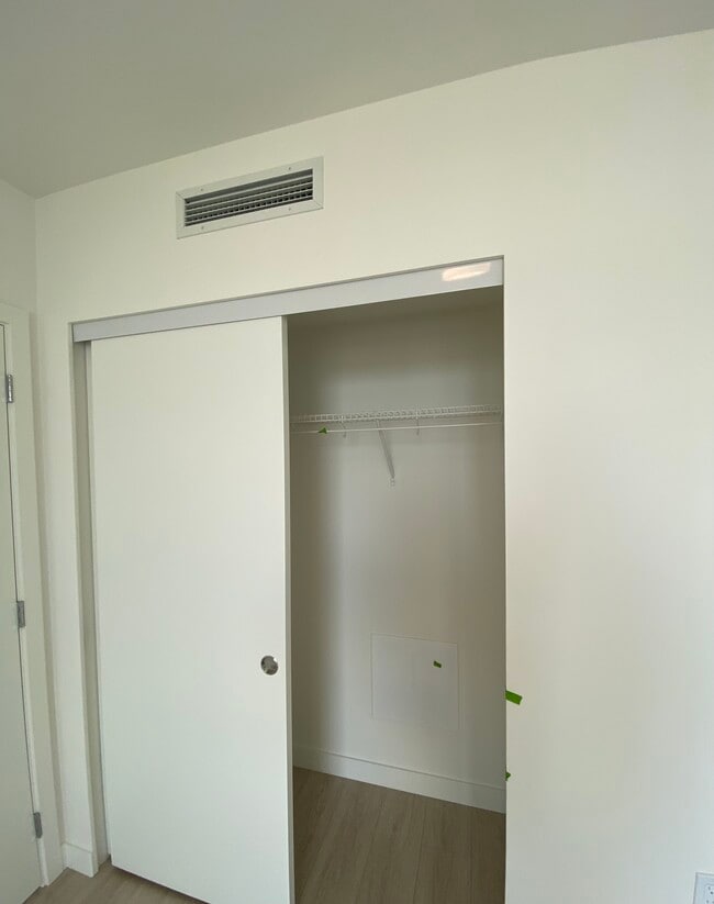 Building Photo - 13675 107A Av