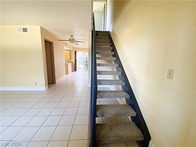 Foto del edificio - 894 Rhinegold Way