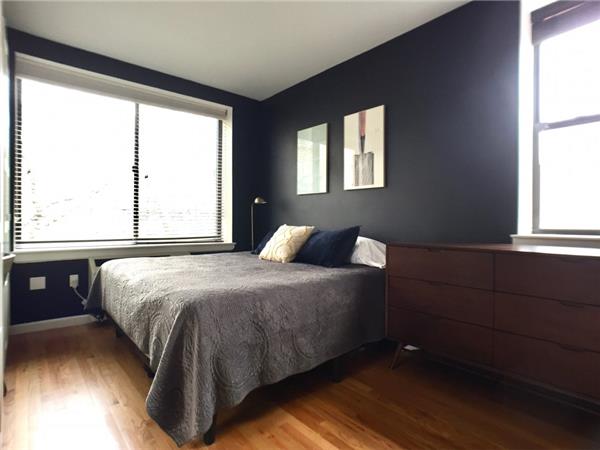 Foto del edificio - 5 W 127th St