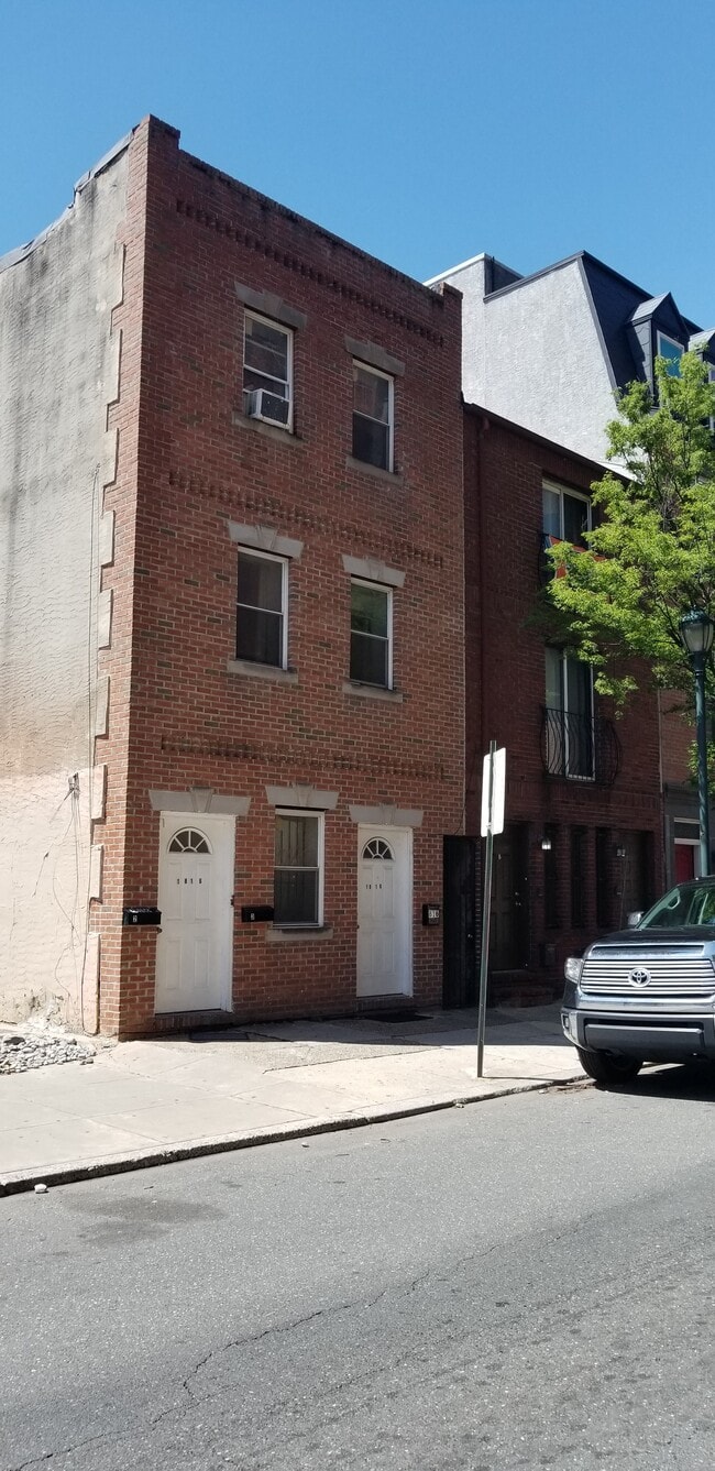Building Photo - 1816 South St