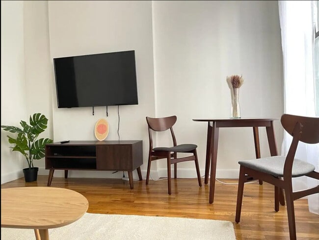 Foto del edificio - 410 E 60th St