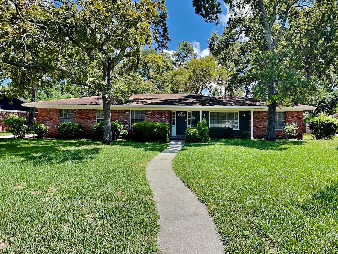 Foto principal - 3701 Colony Cove Trail