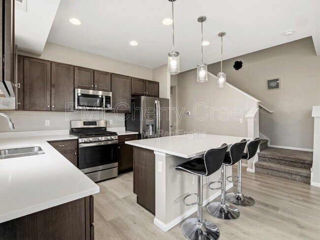 Foto del edificio - 6419 N Dunkirk St