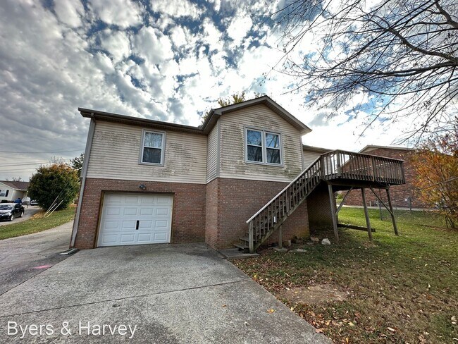 Foto del edificio - 3 br, 2 bath House - 923 Lindsey Drive