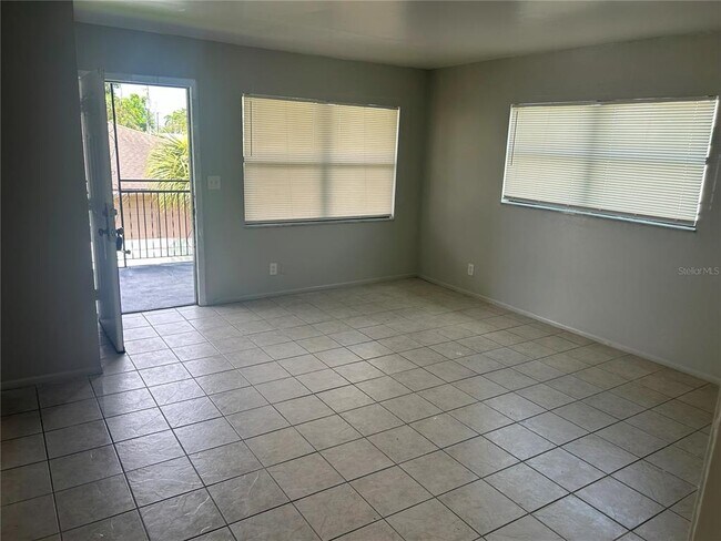 Foto del edificio - 6531 72nd Ave N