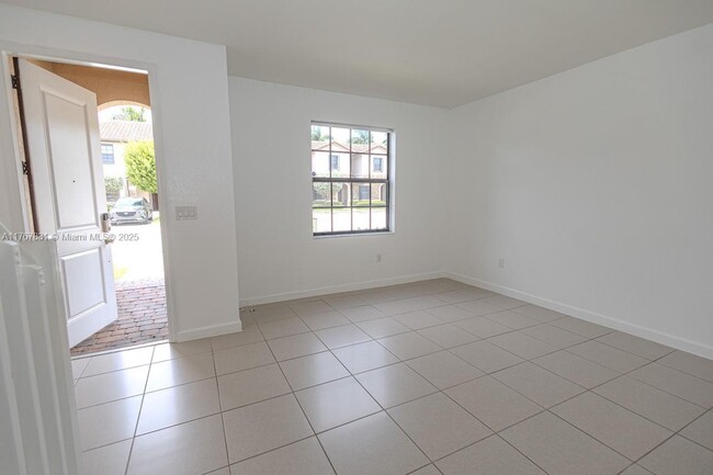 Foto del edificio - 11542 SW 248th Terrace