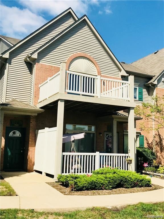 Foto principal - 15715 Parkway Ln