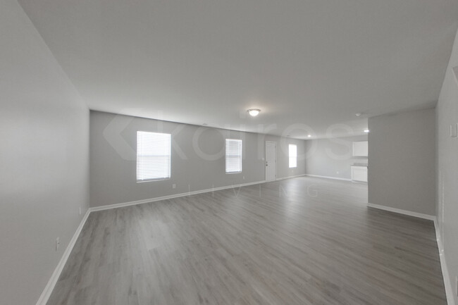 Foto del edificio - 217 Sky Hawk LN