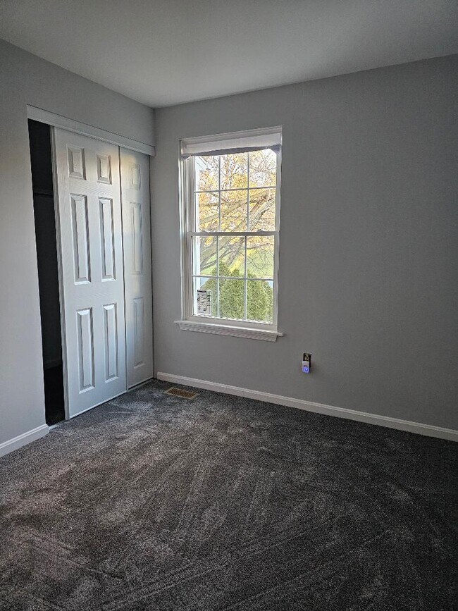 Foto del edificio - 9222 Sandy Lake Cir