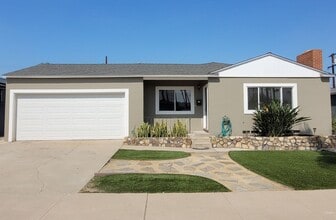 Building Photo - 1254 Avocado Ave