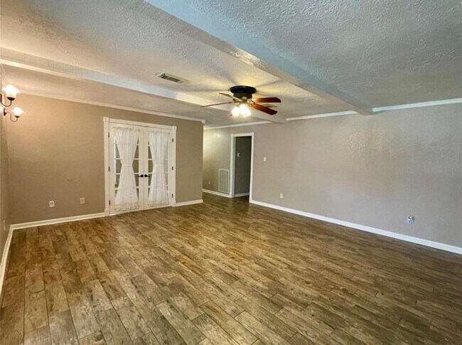 Foto del edificio - 8706 Collingsdale Rd