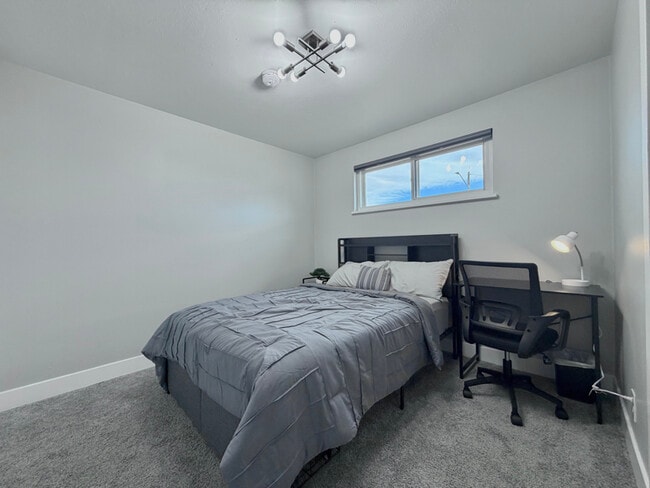 Photo - 9300 9300 N House