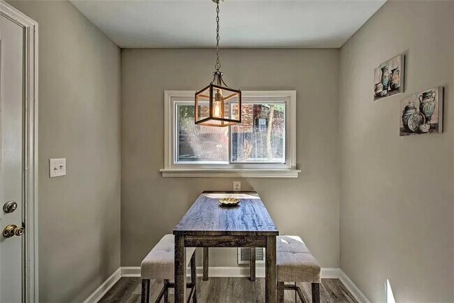 Foto del edificio - 2582 Westchester Dr