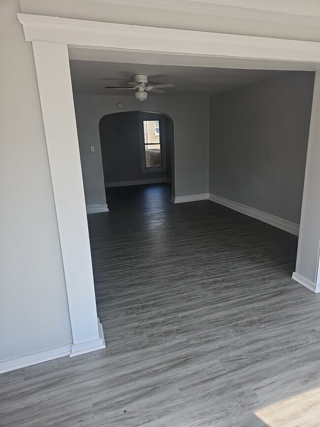 Foto del edificio - 6599 Reedland St