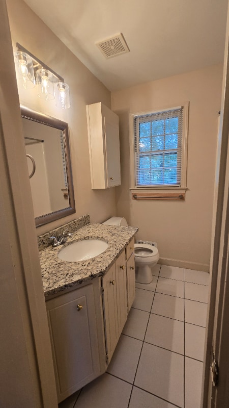 Foto del edificio - 105 Colebrook Ct