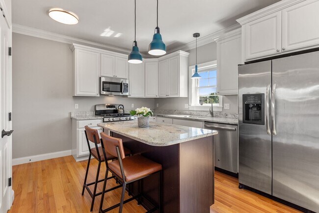 Foto del edificio - 160 School St