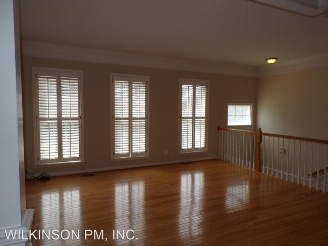 Building Photo - 3 br, 2.5 bath House - 6227 Split Creek Lane