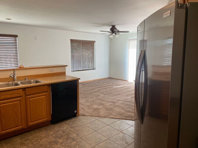 Foto del edificio - 1703 Fairway Dr NE