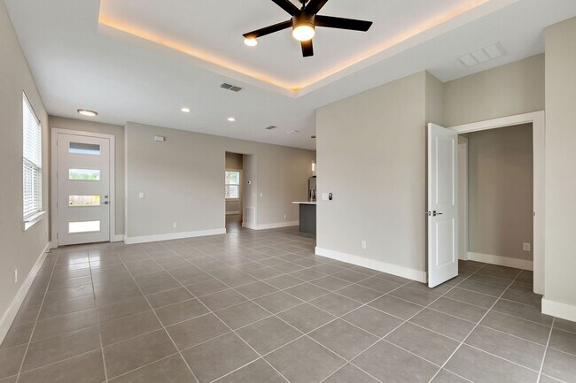 Building Photo - BRAND DUPLEX! Modern, energy efficient hom...