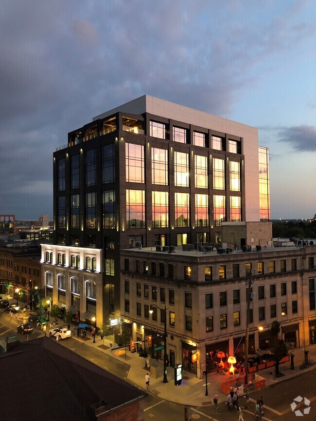 Jeffrey Park Apartments for Rent with Wheelchair Access Columbus, OH