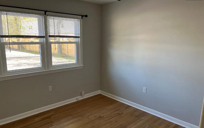 Building Photo - 948 Wappoo Rd